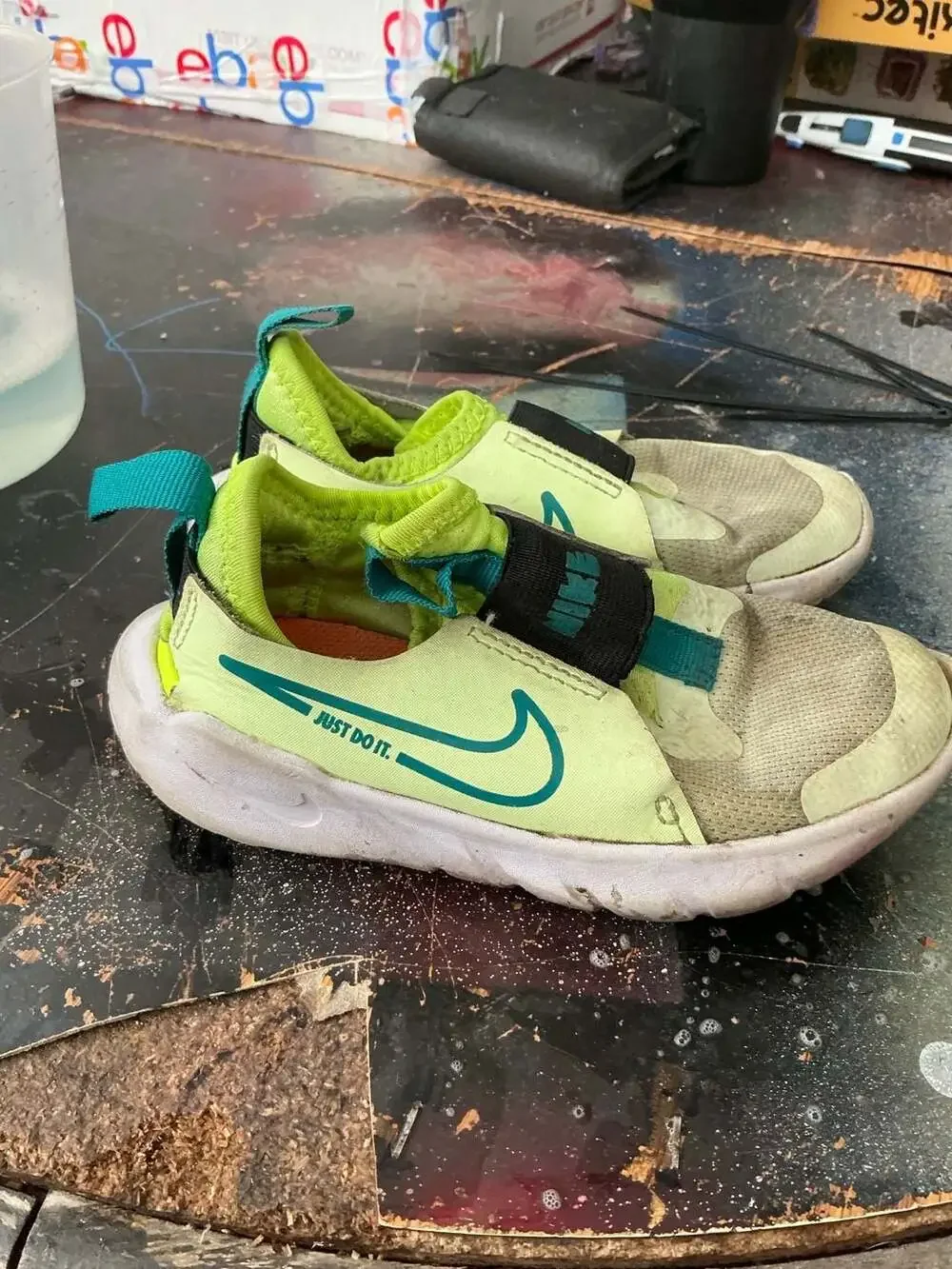 Nike Flex Runner 2 PS 'Barely Volt' Kids' Running Shoes DJ6040-700